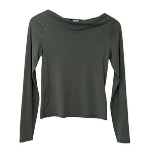 Aritzia Wilfred Woman's Size Medium Green Long Sleeve Blouse Basic Luxury Casual